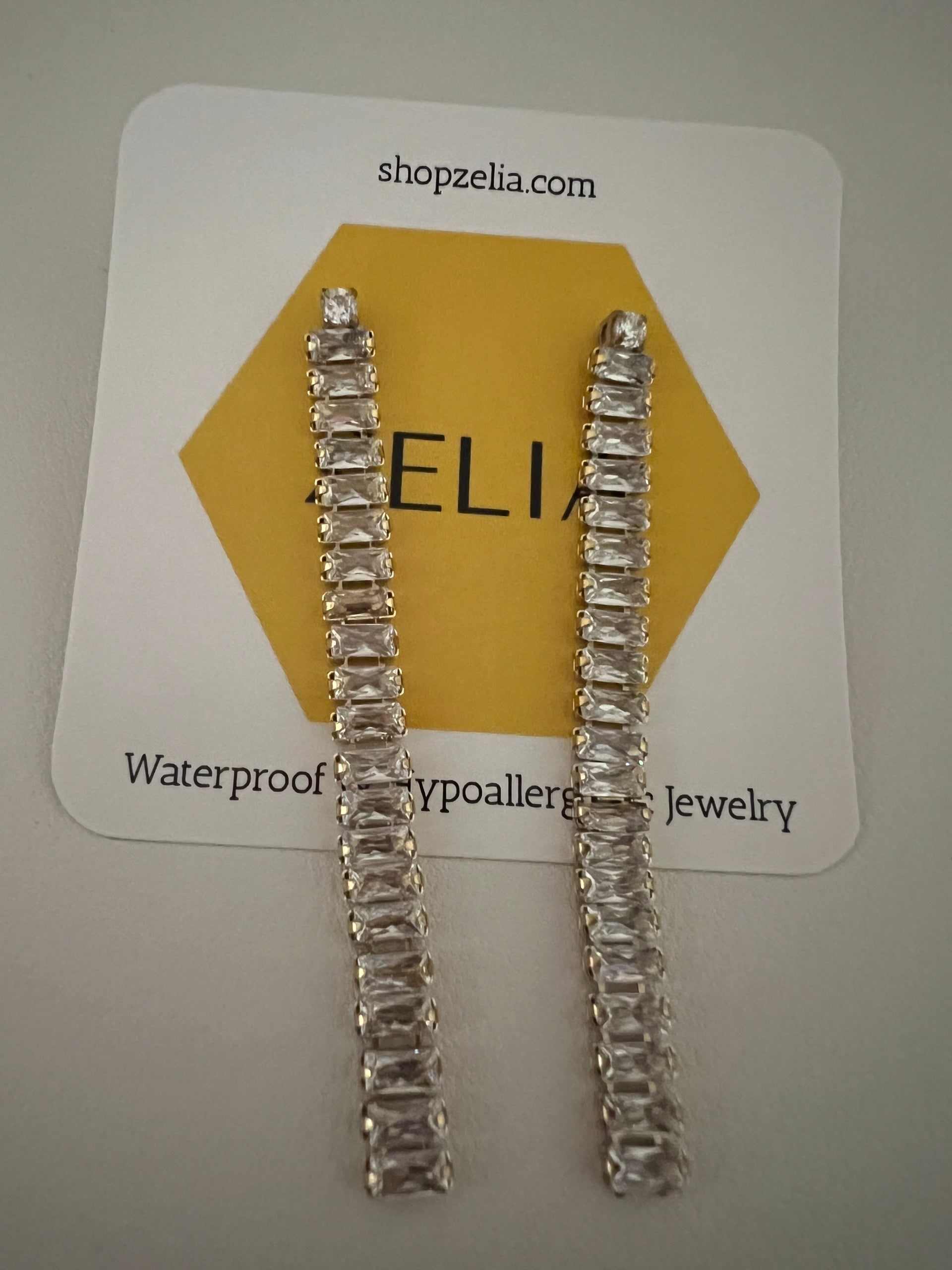 Shelly – ZELIA